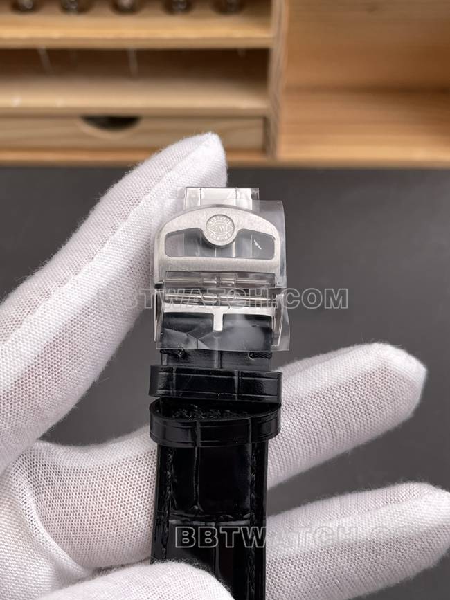 1:1复刻手表葡萄牙APS厂万国银白盘金针表扣实拍图