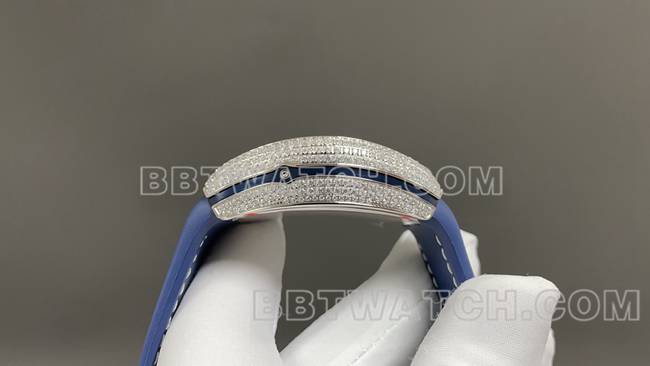 ABF厂法兰克穆勒最优复刻手表V45蓝盘钻壳皮革表带侧面实拍图