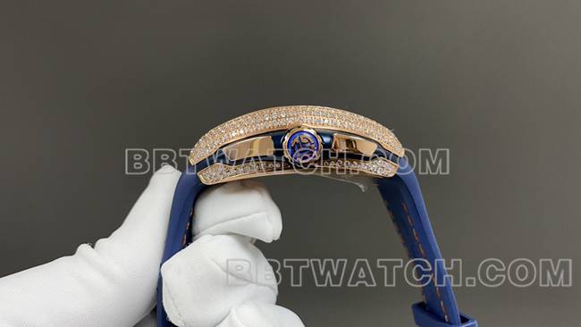 ABF厂法兰克穆勒1:1复刻手表V45蓝盘金钻壳皮革表带侧面实拍图