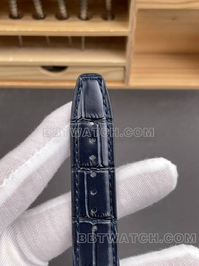 超级克隆手表葡萄牙APS厂万国银白盘蓝针表带实拍图