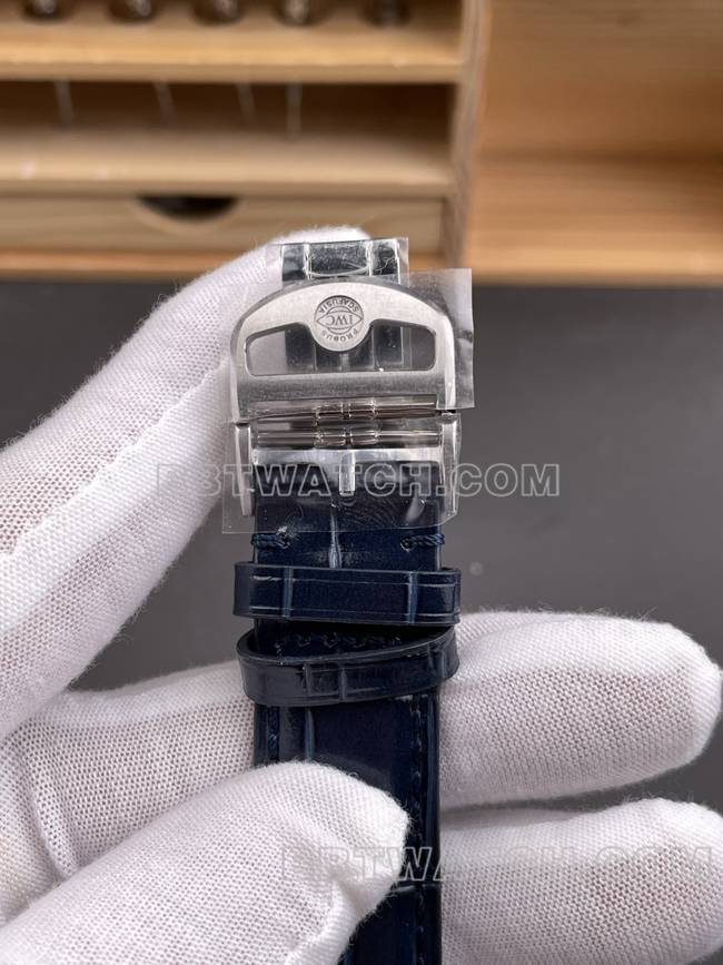 超级克隆手表葡萄牙APS厂万国银白盘蓝针表扣实拍图