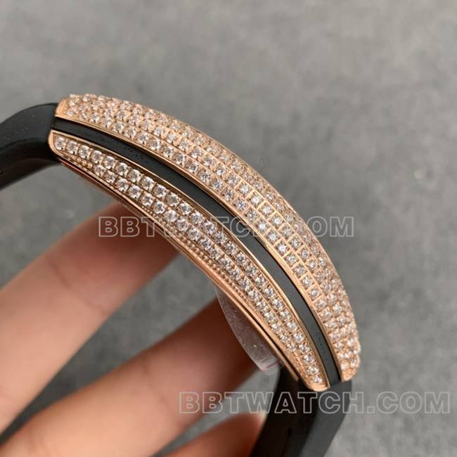 ABF厂法兰克穆勒最佳复刻手表V45钻盘金钻壳皮革表带侧面实拍图