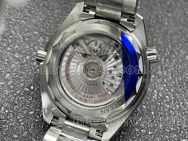 最优复刻手表VS厂海马白盘8800机械39.5mm背面实拍图