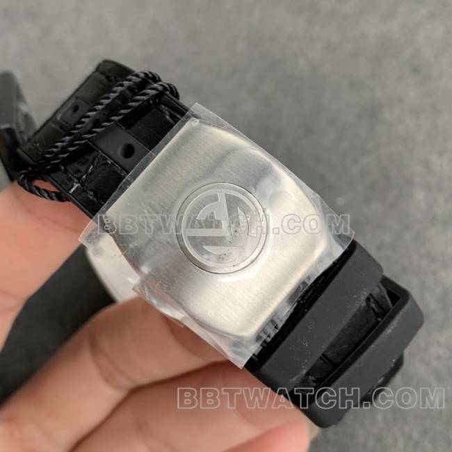 法兰克穆勒ABF厂1:1复刻手表V45黑盘皮革表带表带实拍图