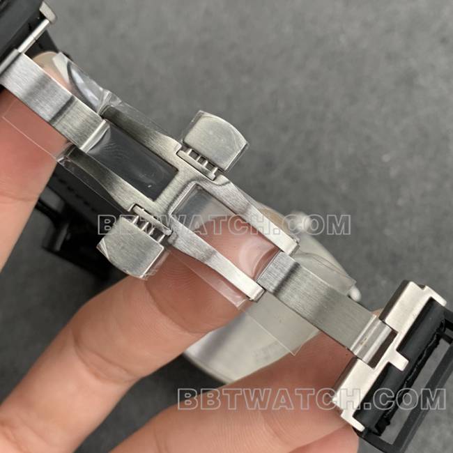 法兰克穆勒ABF厂1:1复刻手表V45黑盘皮革表带表扣实拍图