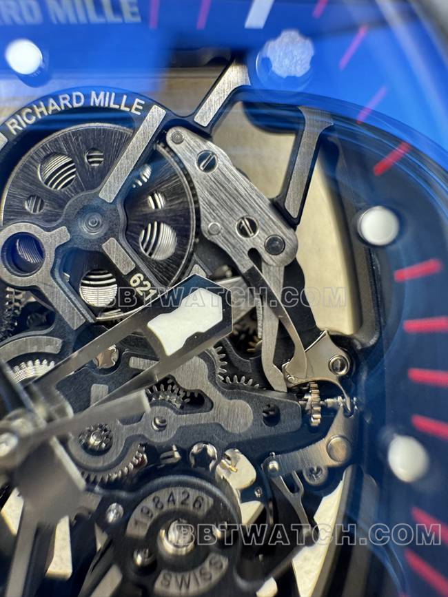 最优复刻手表APS厂理查德米勒碳纤维红圈RM35-02机芯实拍图