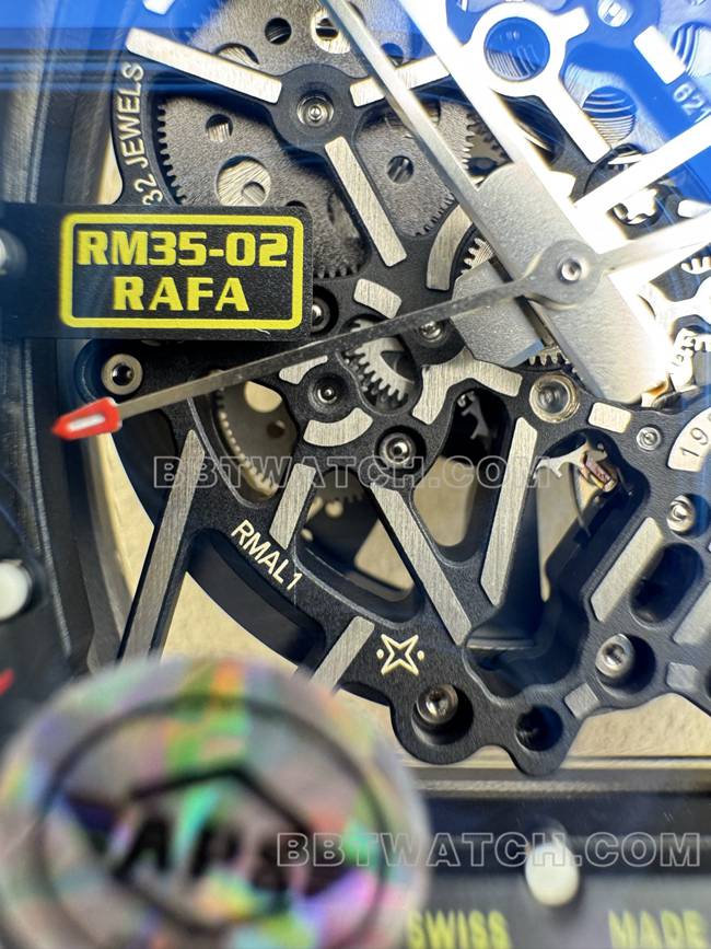 最优复刻手表APS厂理查德米勒碳纤维红圈RM35-02机芯实拍图