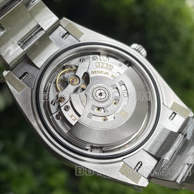 顶级复刻手表日志ERF厂劳力士绿盘3235机械41mm背面实拍图