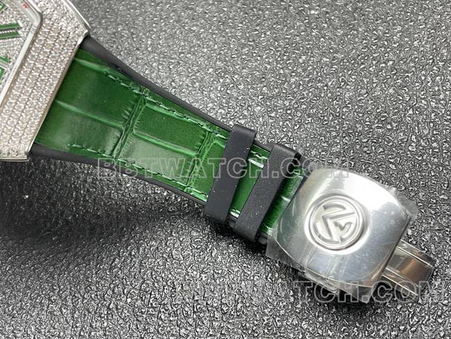 法兰克穆勒最优复刻手表ABF厂V45钻盘钻壳绿色皮革表带表带实拍图
