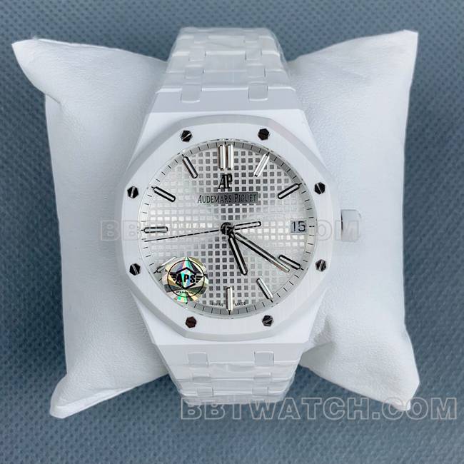 最优复刻手表皇家橡树APS厂爱彼银盘白陶瓷15500正面实拍图