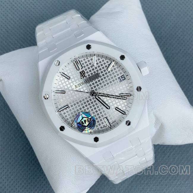最优复刻手表皇家橡树APS厂爱彼银盘白陶瓷15500正面实拍图