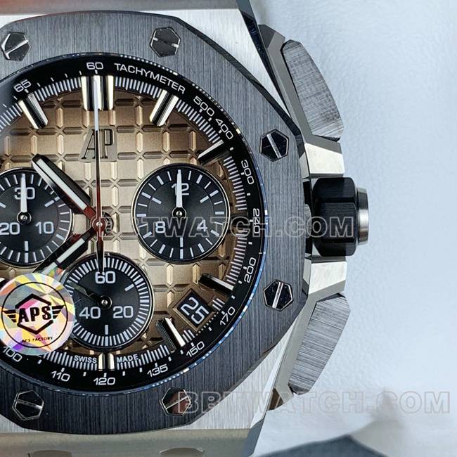 顶级复刻手表APS厂皇家橡树离岸型爱彼浅棕盘26420正面实拍图