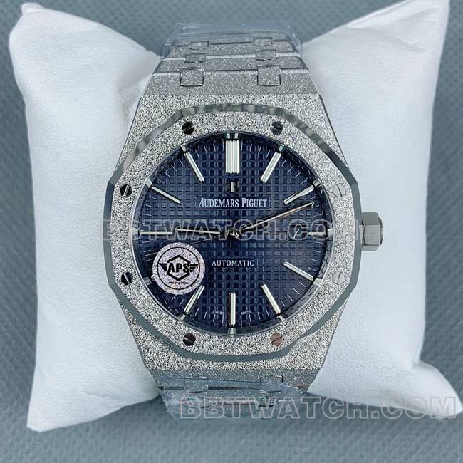 1:1复刻手表皇家橡树APS厂爱彼蓝盘霜金15410正面实拍图