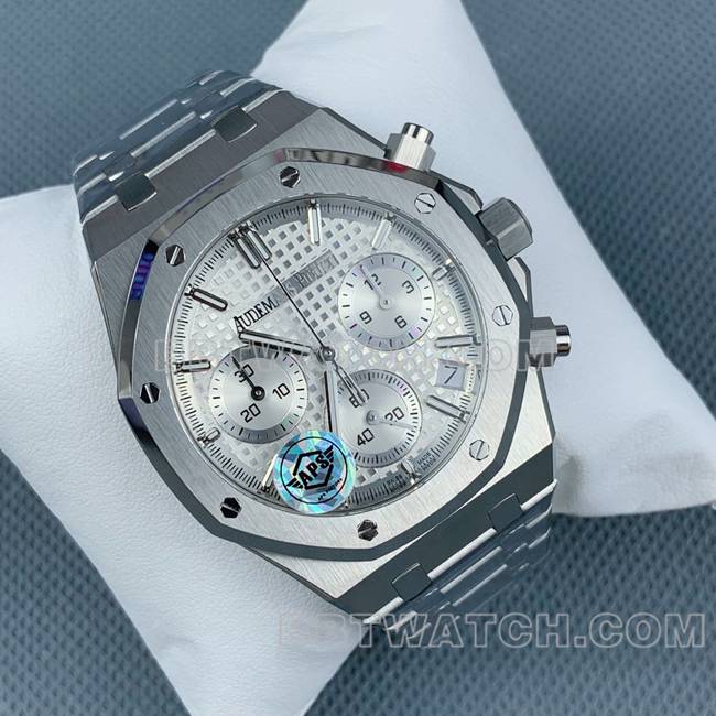 超级克隆手表皇家橡树APS厂爱彼银盘26240正面实拍图