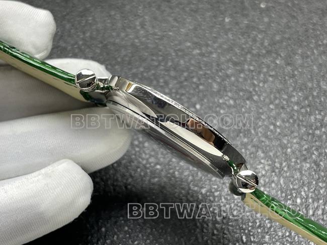 最优复刻手表法兰克穆勒石英ABF厂黑盘钻圈绿色皮革表带侧面实拍图