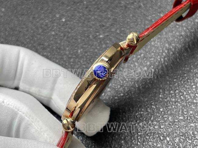 最佳复刻手表法兰克穆勒石英ABF厂黑盘金钻圈红色皮革表带侧面实拍图