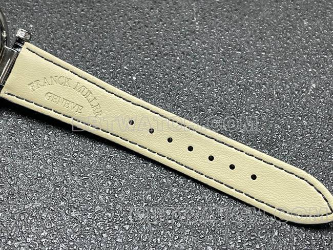 法兰克穆勒超级克隆手表石英ABF厂钻盘钻圈黑色皮革表带表带实拍图