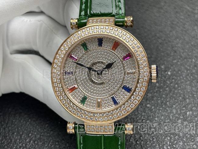 法兰克穆勒石英最优复刻手表ABF厂钻盘金钻圈绿色皮革表带正面实拍图