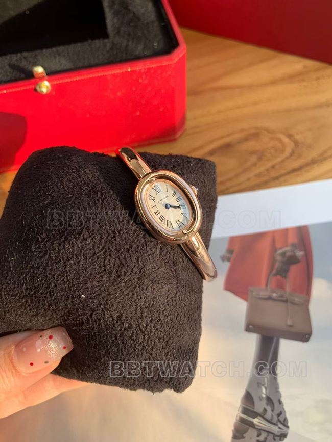 最佳复刻手表BBA厂浴缸卡地亚银白盘玫瑰金光圈石英正面实拍图