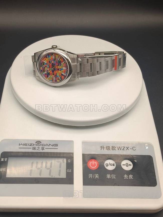 最优复刻手表蚝式恒动彩色盘36毫米126000重量实拍图