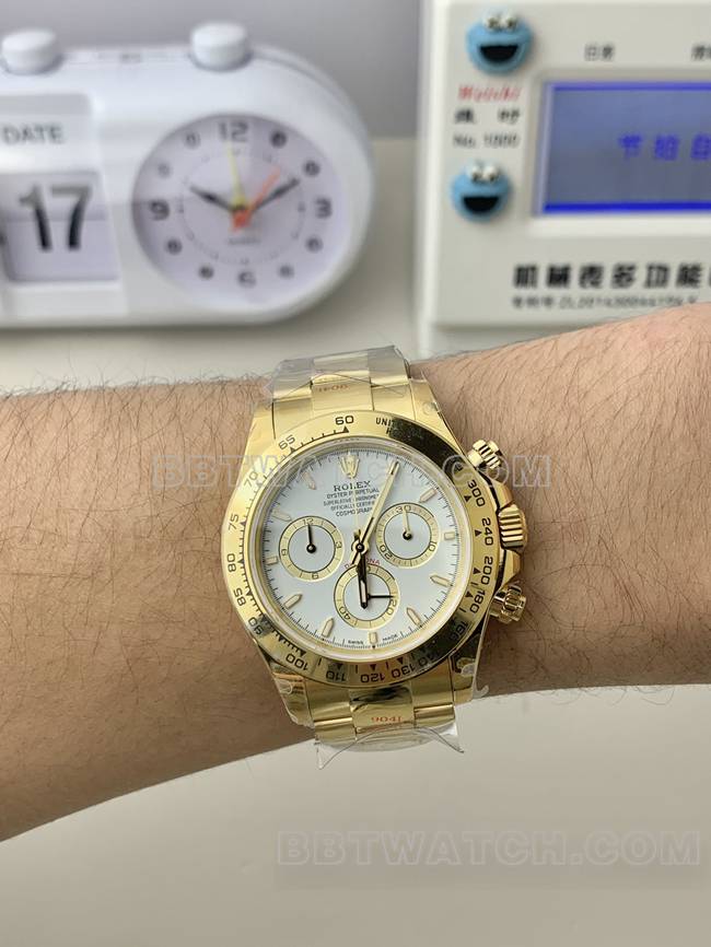 QF厂最优复刻手表劳力士迪通拿白盘黄金4131机械佩戴实拍图