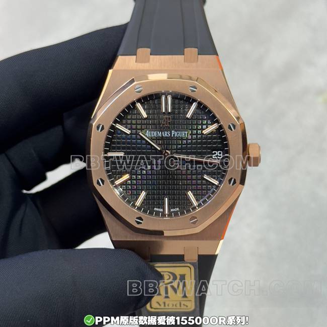 PPM厂顶级复刻手表皇家橡树爱彼黑盘玫瑰金橡胶表带15500正面实拍图