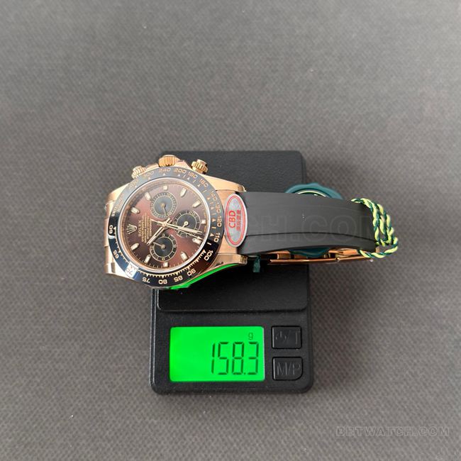 最优复刻手表CBD厂迪通拿劳力士玫瑰金巧克力盘4130重量实拍图