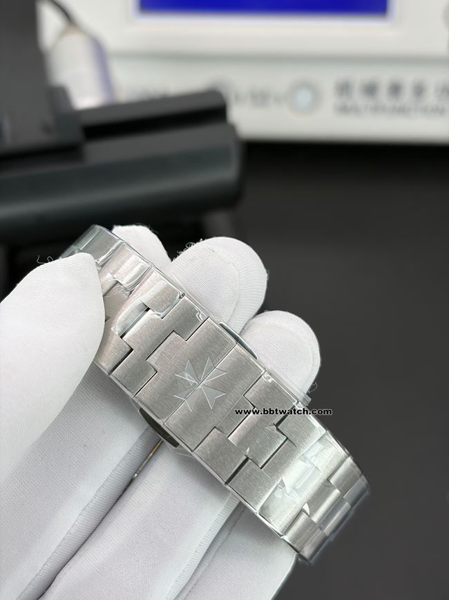 最优复刻手表PPF厂纵横四海江诗丹顿棕盘4500V表带实拍图