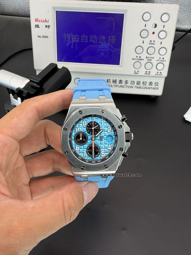 顶级复刻手表APF厂爱彼皇家橡树离岸型蓝盘26238正面实拍图