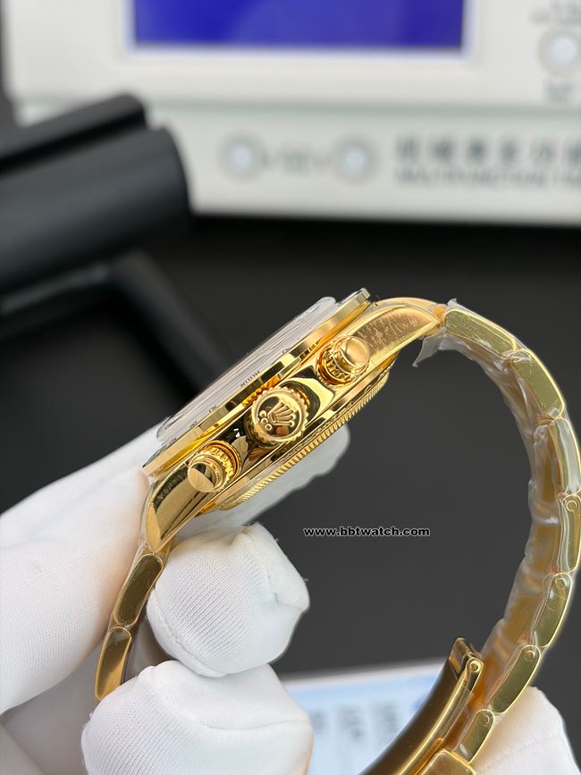 顶级复刻手表ADG厂迪通拿劳力士18K包金4130侧面实拍图