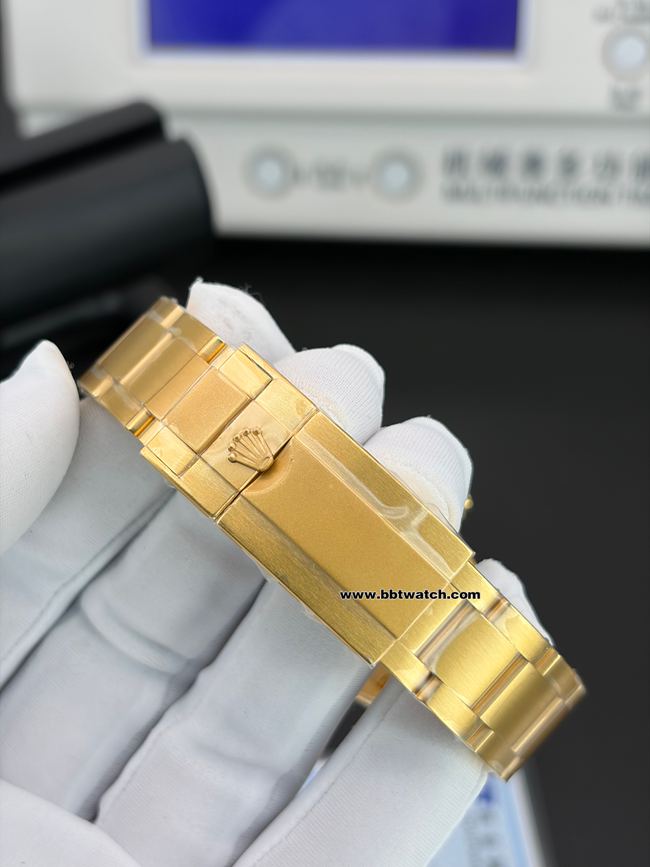 顶级复刻手表ADG厂迪通拿劳力士18K包金4130表带实拍图