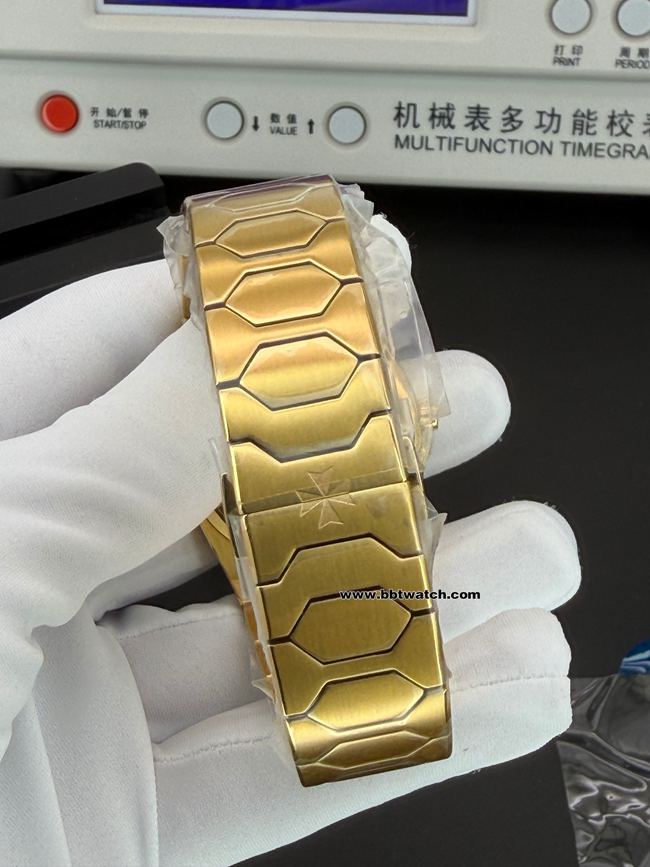 顶级复刻手表MX厂历史名作江诗丹顿金盘4200H表带实拍图