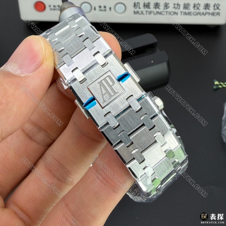 最优复刻手表DDF厂皇家橡树爱彼银盘15510表带实拍图