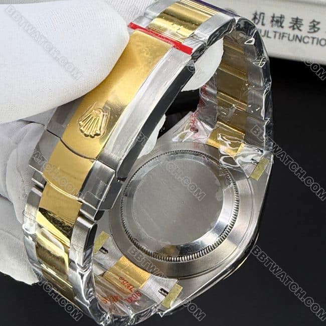 VS厂超级克隆手表劳力士日志白盘41毫米间金钢带表带实拍图