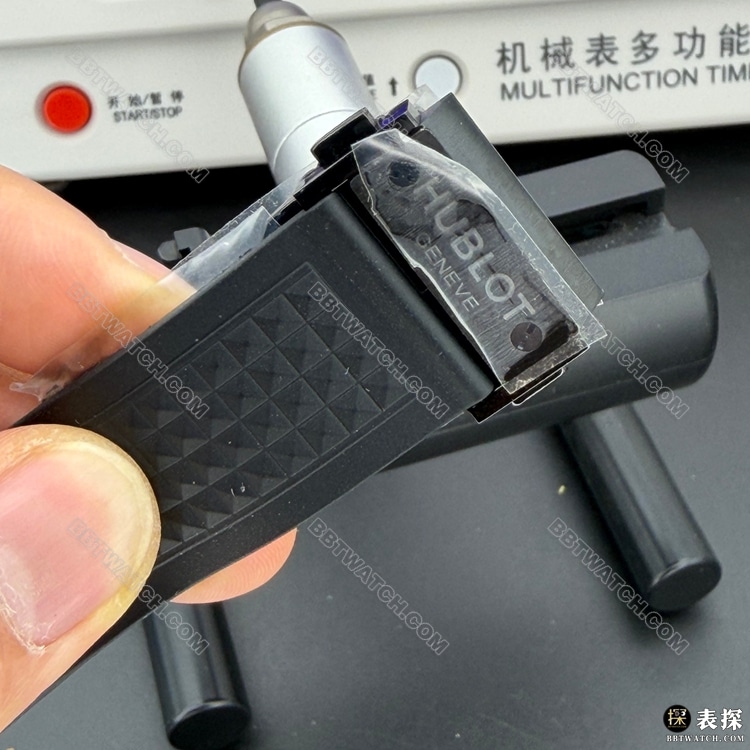顶级复刻手表TW厂宇舶BIG BANG灵魂黑色骷髅表盘表扣实拍图