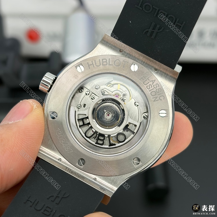 顶级复刻手表JJZ厂经典融合宇舶黑盘542.NX.1171.RX背面实拍图