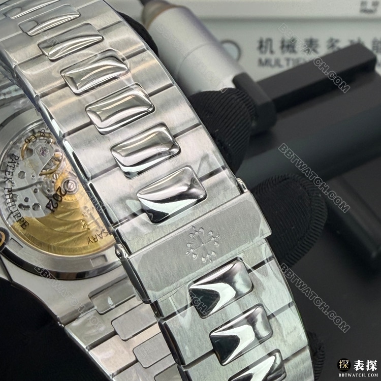 1:1复刻手表3K厂鹦鹉螺百达翡丽蒂芙尼蓝盘5711表带实拍图