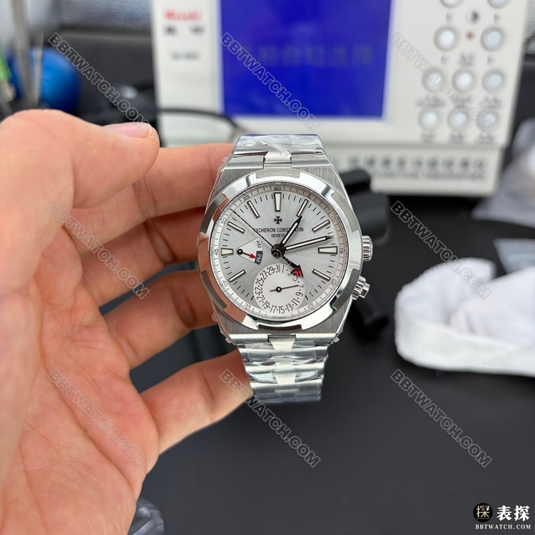 1:1复刻手表GR厂纵横四海江诗丹顿银盘双时区7920正面实拍图