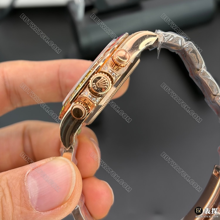 最优复刻手表迪通拿Clean厂劳力士黑盘4130机芯116595侧面实拍图
