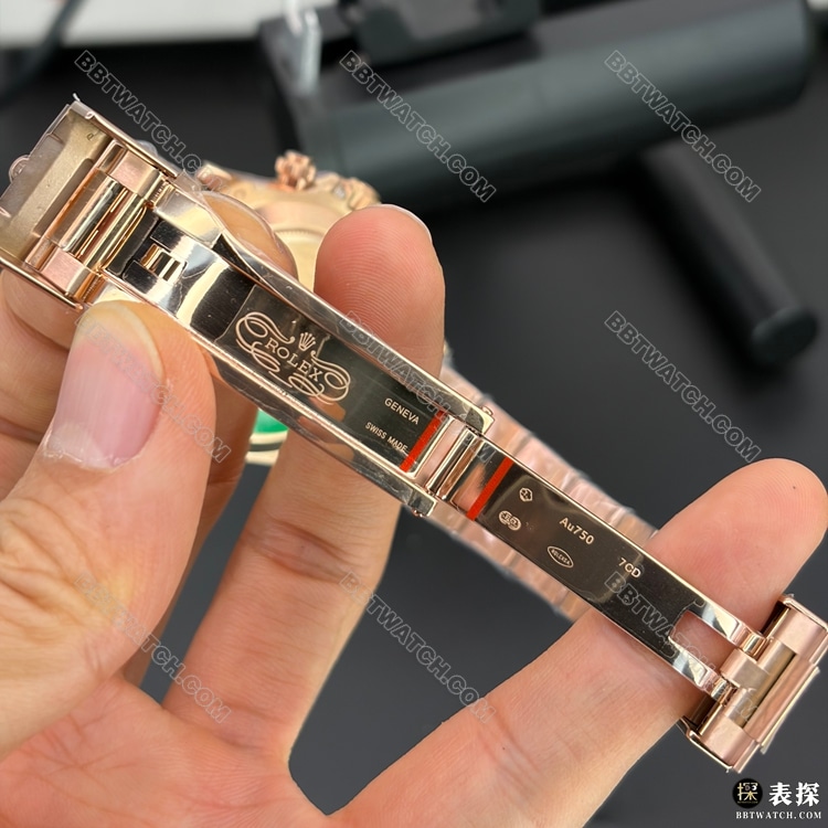 最优复刻手表迪通拿Clean厂劳力士黑盘4130机芯116595表扣实拍图